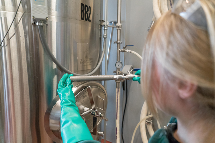 菜字頭食品研發(fā)加工