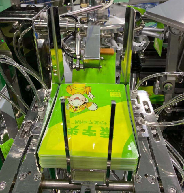 菜字頭料理包生產(chǎn)過程 菜字頭料理包生產(chǎn)過程